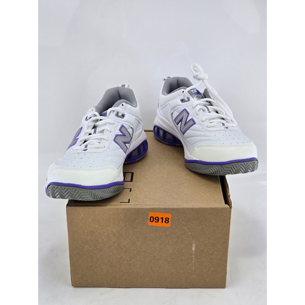 New Balance 806 Tennis Shoes Womens 9.5 White Purple WC806W - Excellent